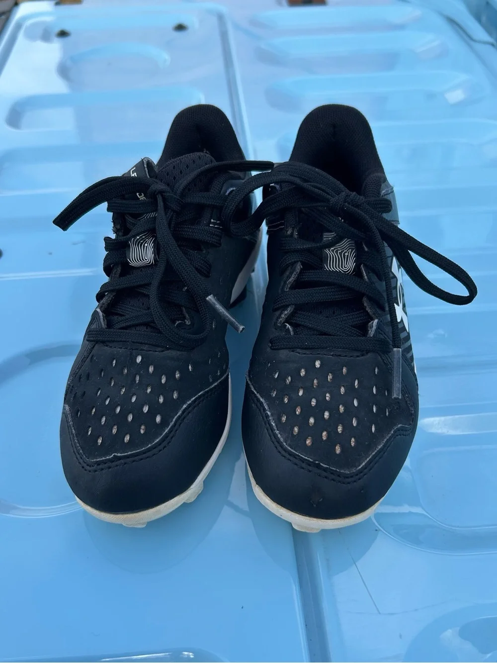 Under Armour Kids Black & White Soccer Cleats